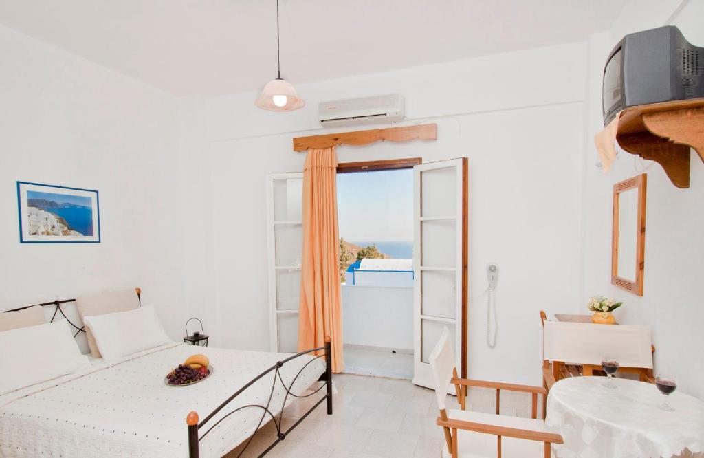 Caldera Romantica Hotel 3*